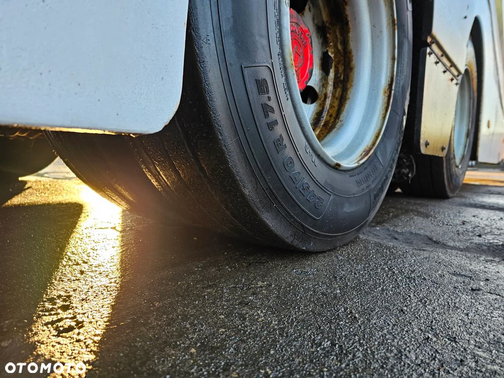 Renault Premium - 14