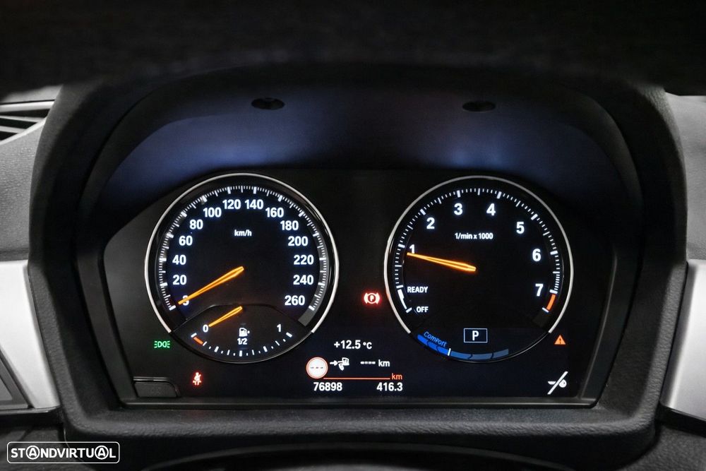 BMW X1 25 e xDrive Corporate Edition - 9