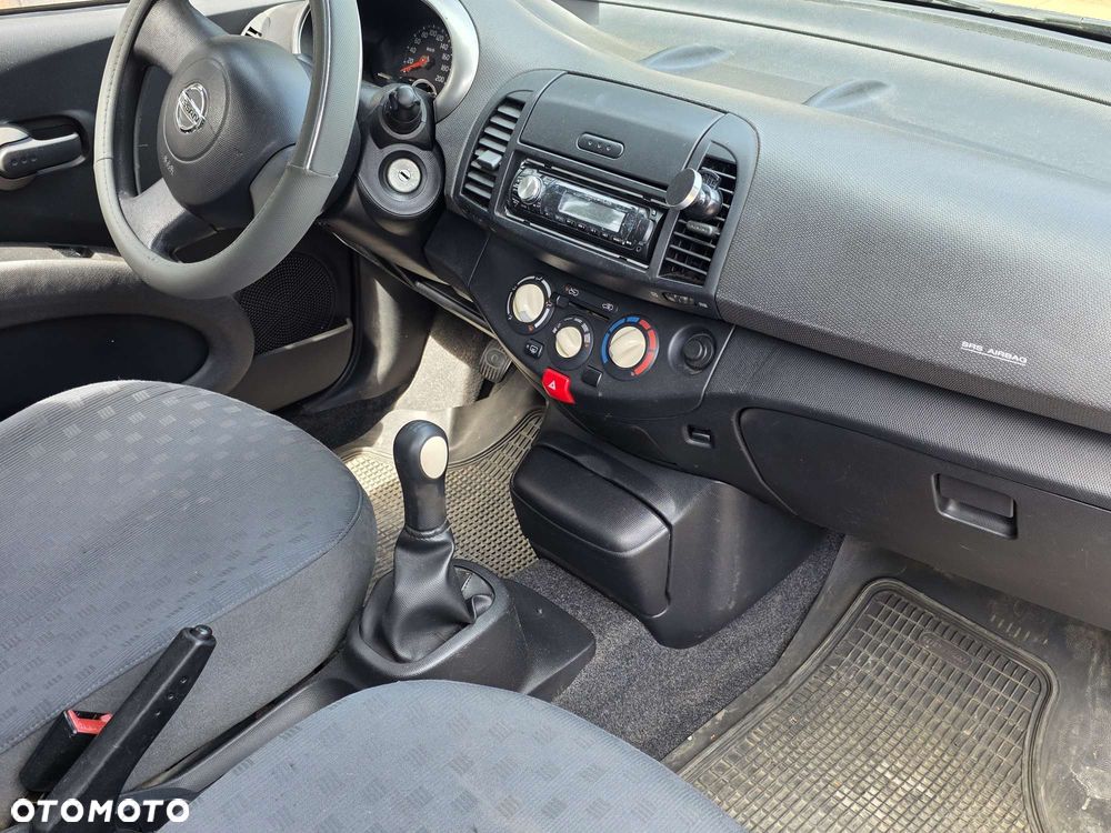 Nissan Micra - 12