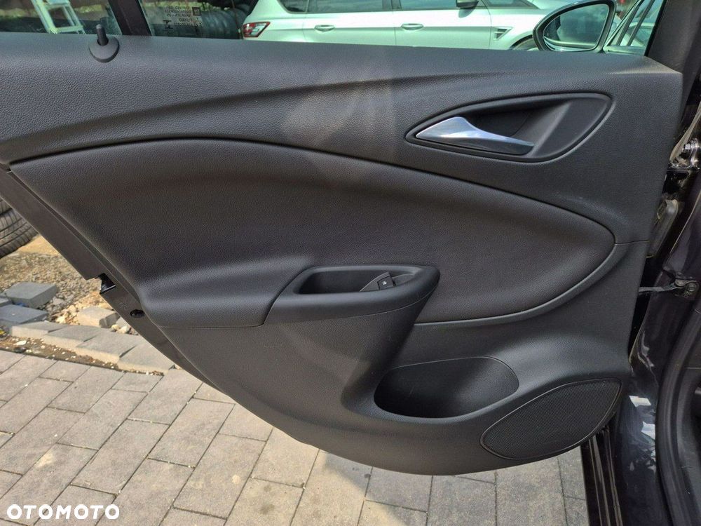 Opel Astra - 22