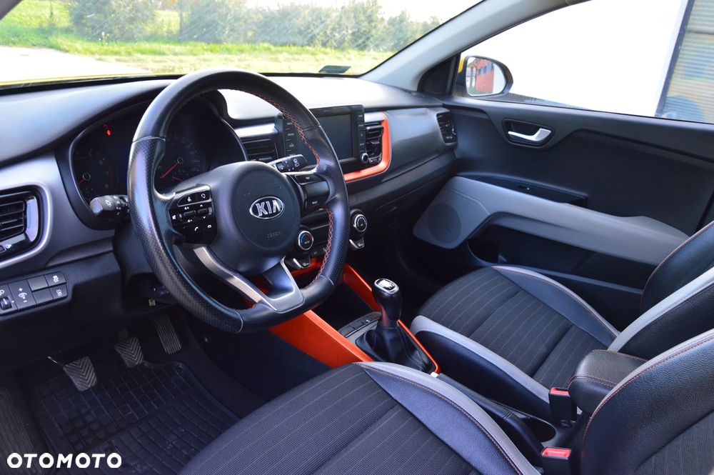 Kia Stonic - 21