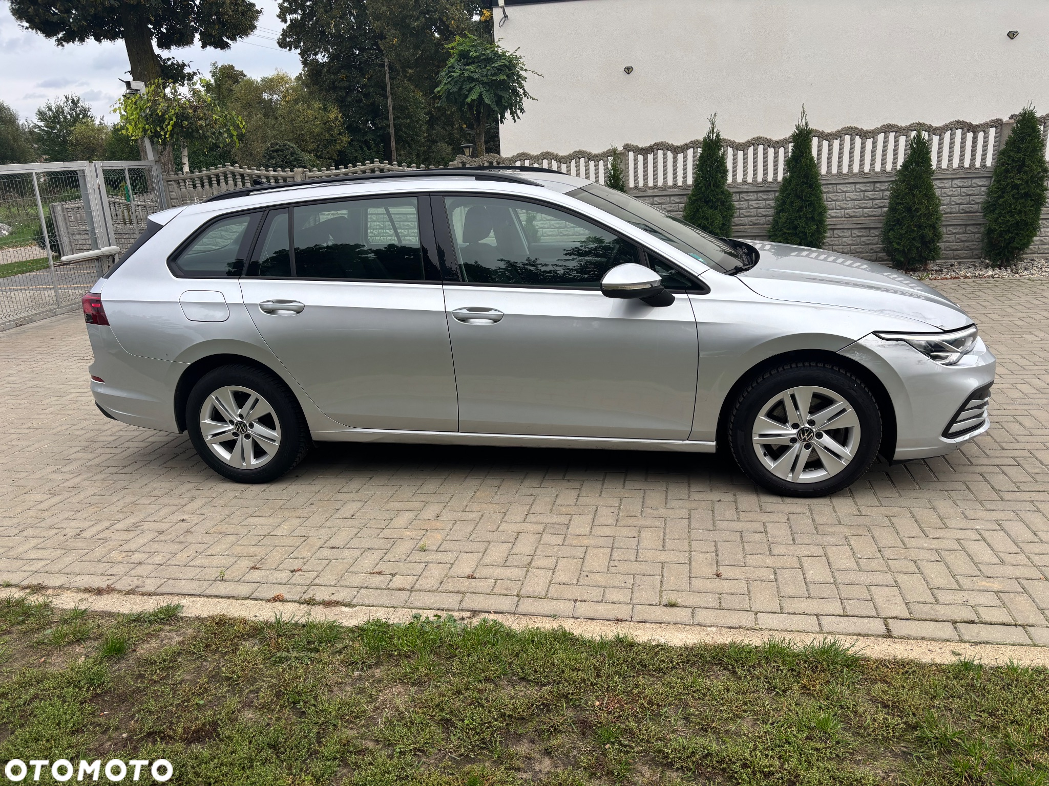 Volkswagen Golf 2.0 TDI SCR Life - 4