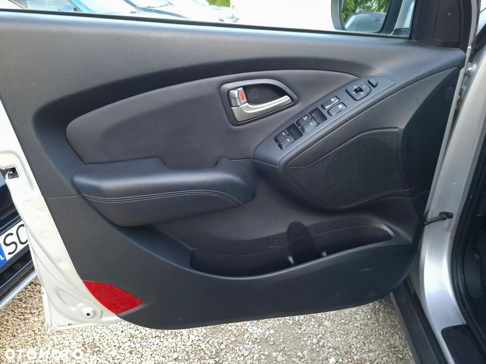 Hyundai ix35 2.0 2WD Style - 21