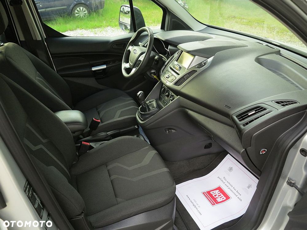 Ford Tourneo Connect - 16