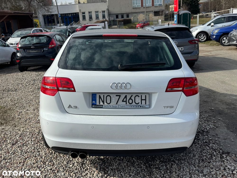 Audi A3 Sportback 1.4 TFSI S tronic Ambiente - 8