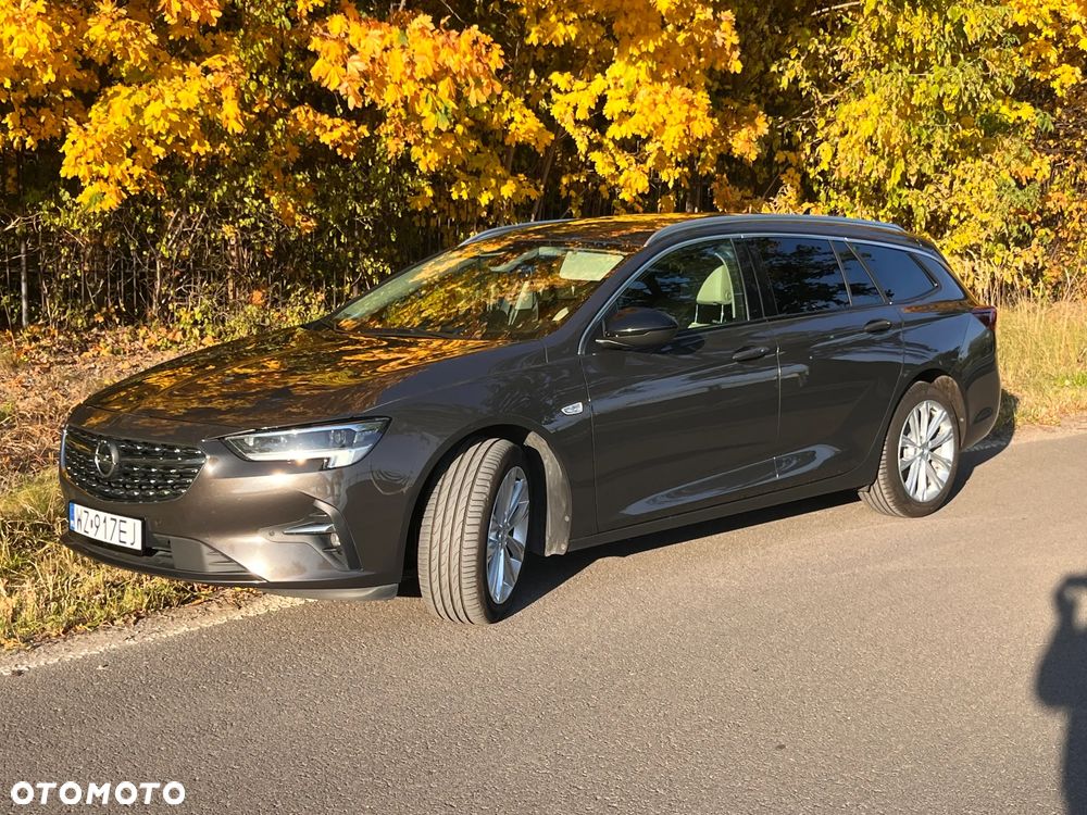 Opel Insignia - 1