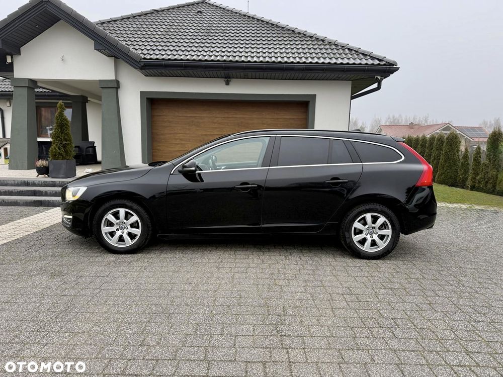 Volvo V60 D4 Momentum - 7