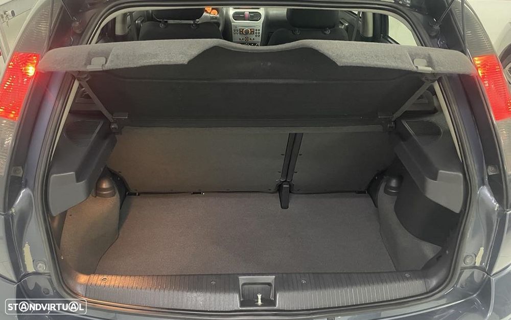 Opel Corsa 1.3 CDTI Silver - 24