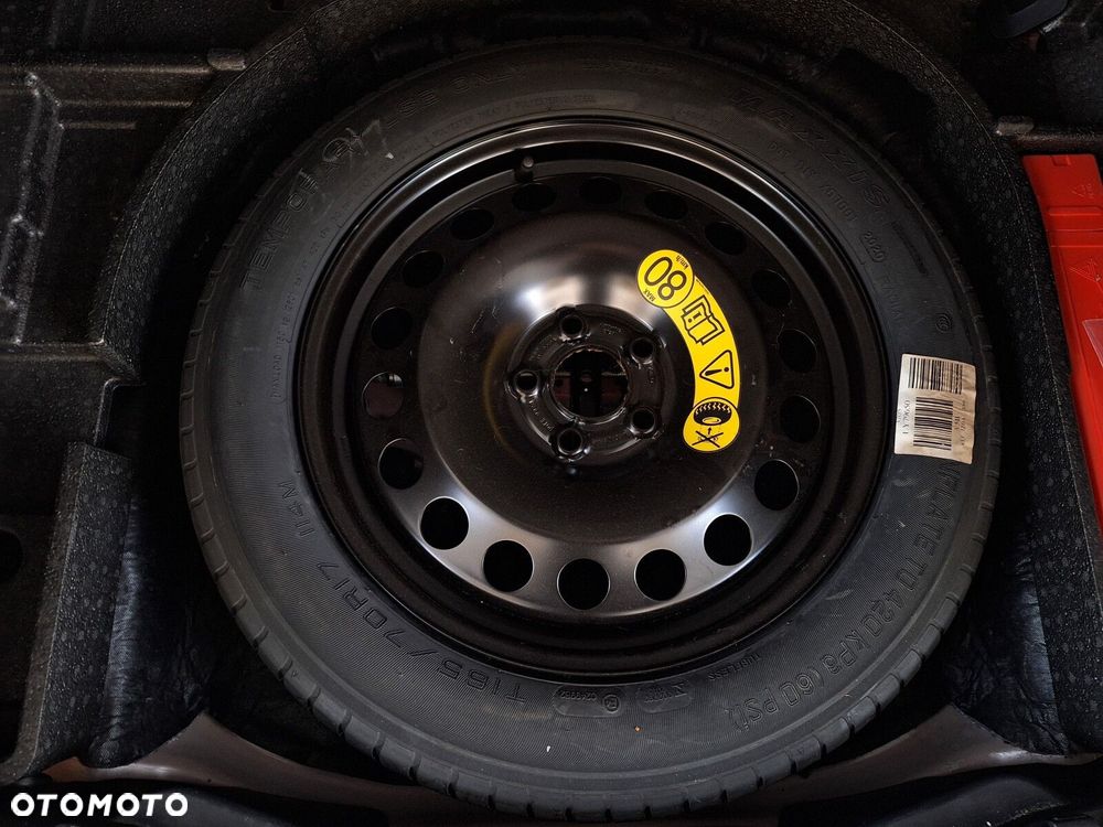 Ford Kuga 1.5 EcoBoost FWD ST-Line X - 40