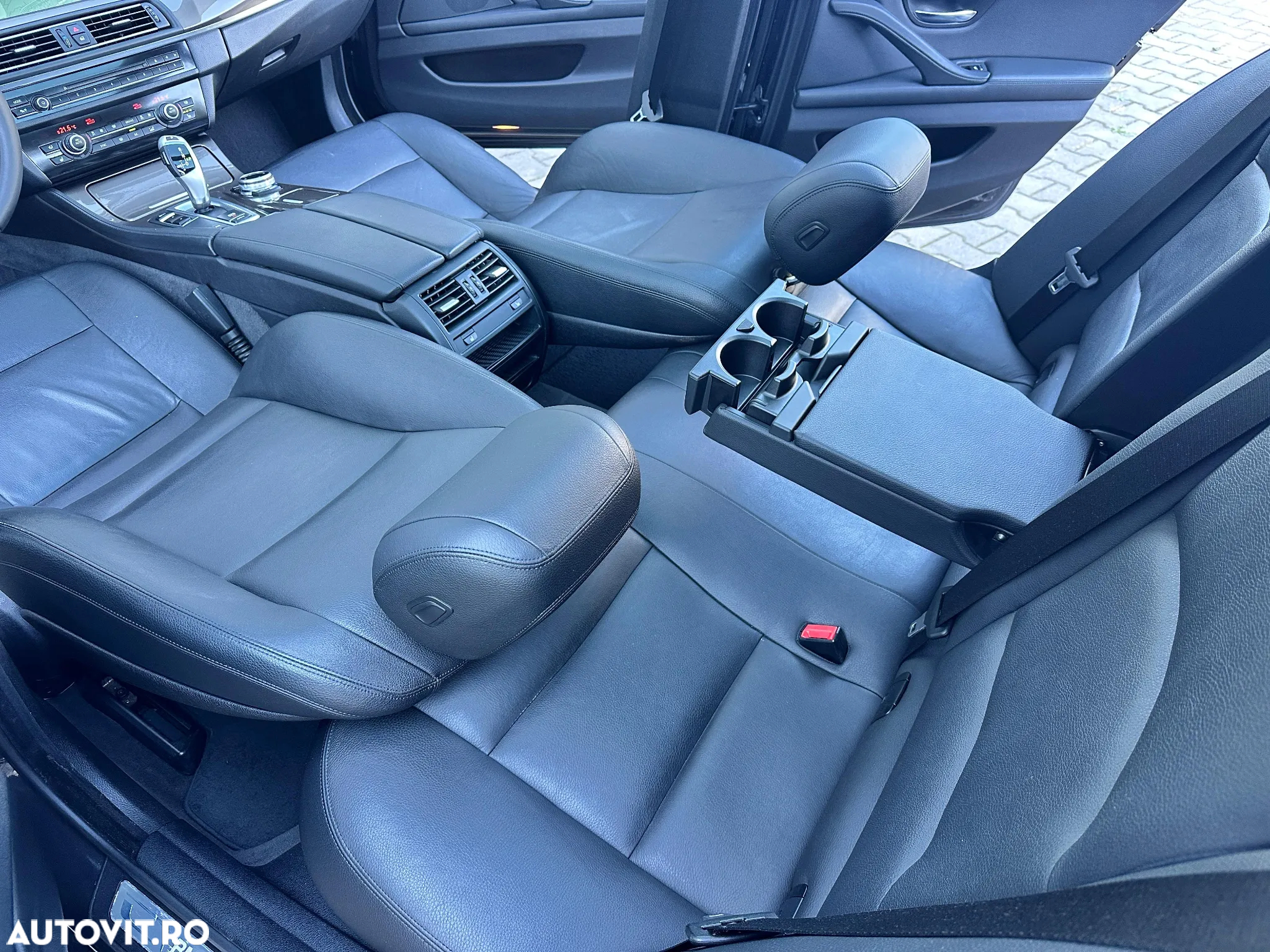 BMW Seria 5 520d Touring Aut. Modern Line - 19