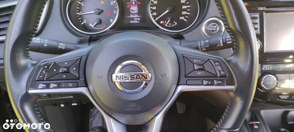 Nissan Qashqai - 22