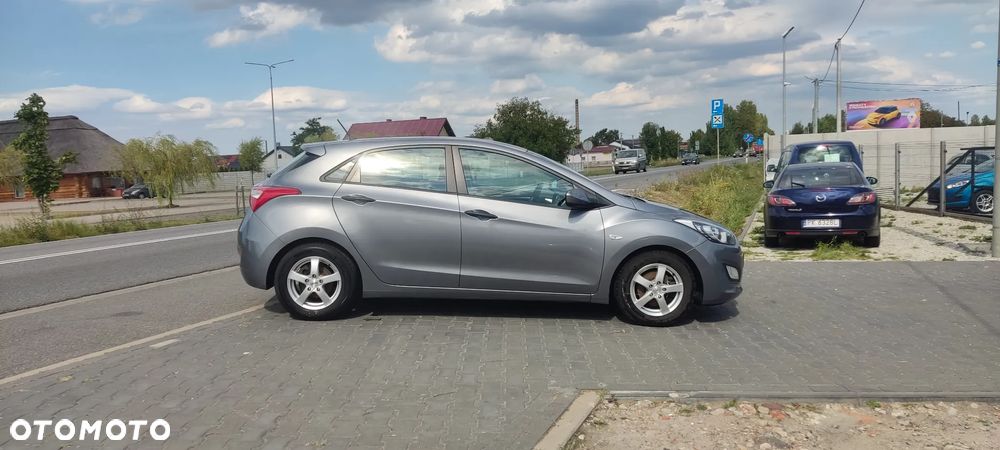 Hyundai i30 1.4 Fifa World Cup Edition - 6