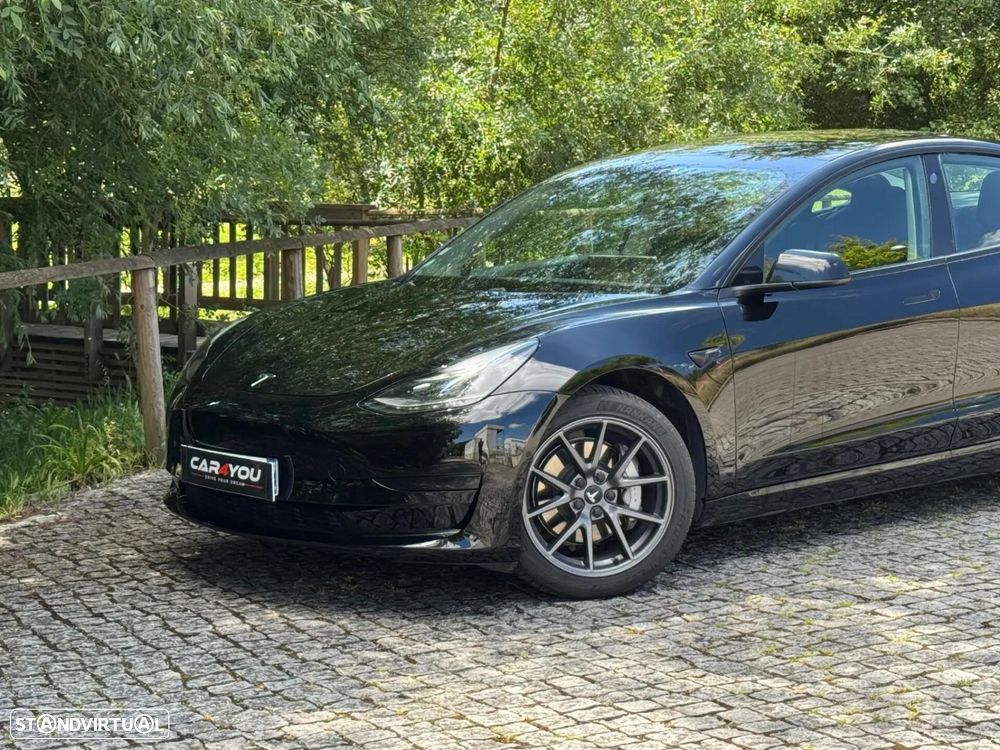 Tesla Model 3 Standard Range Plus RWD - 2