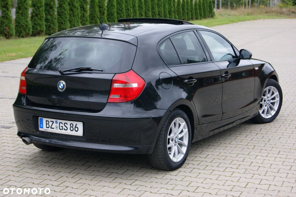 BMW Seria 1 120d - 11