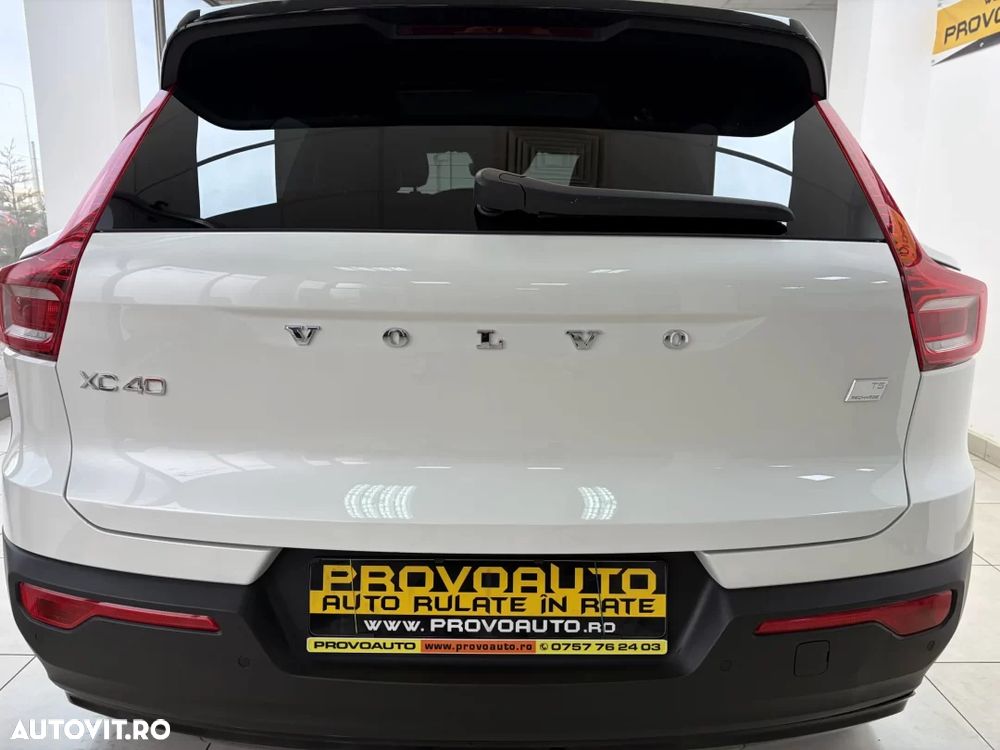 Volvo XC 40 - 5