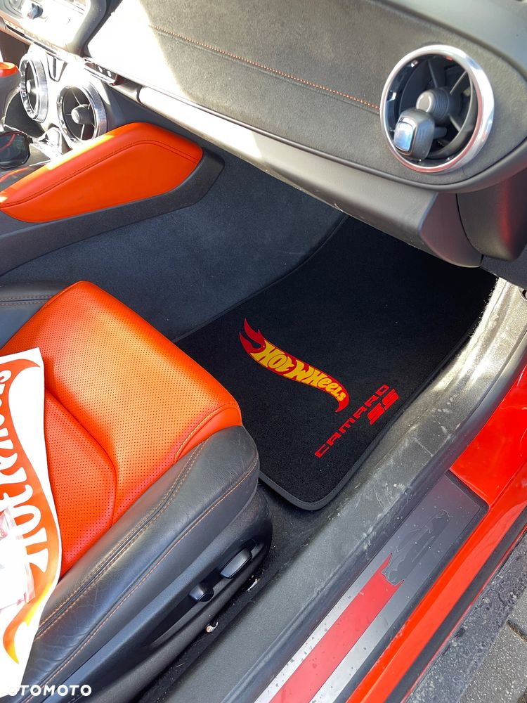 Chevrolet Camaro - 28