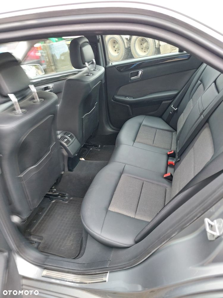 Mercedes-Benz Klasa E 200 CDI DPF BlueEFFICIENCY 7G-TRONIC - 10