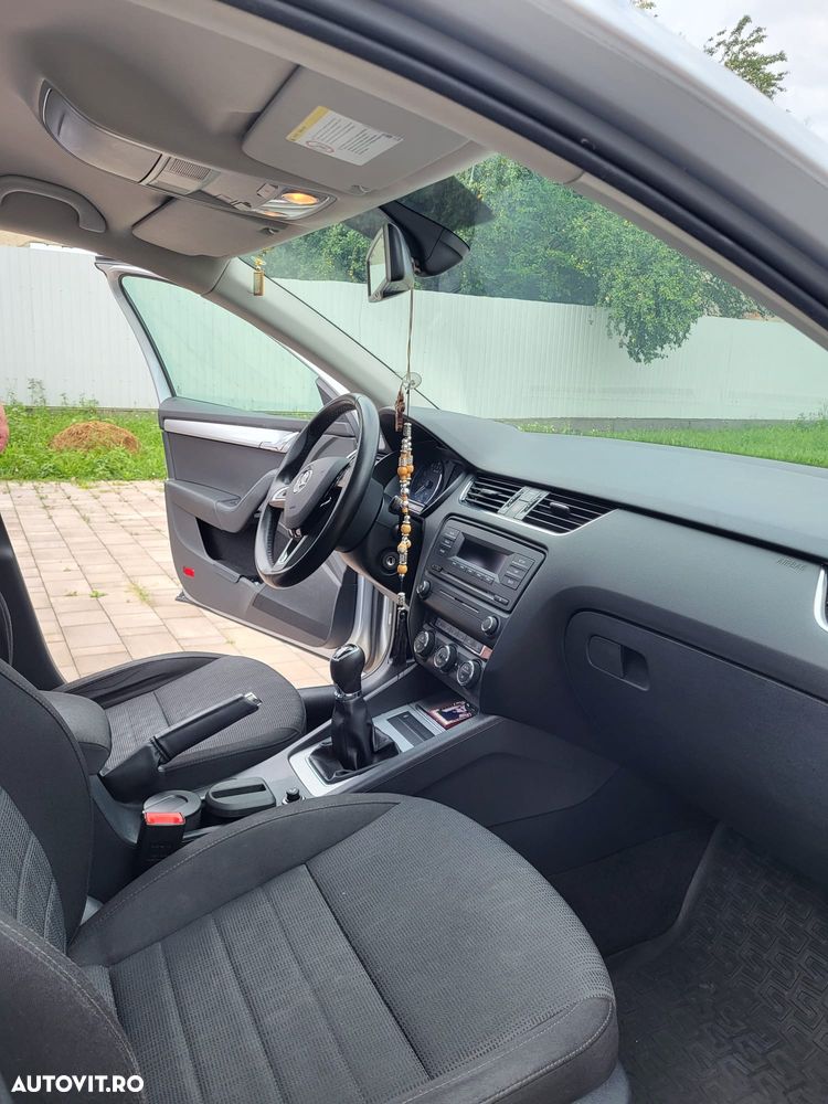 Skoda Octavia 1.2 TSI ELEGANCE - 4