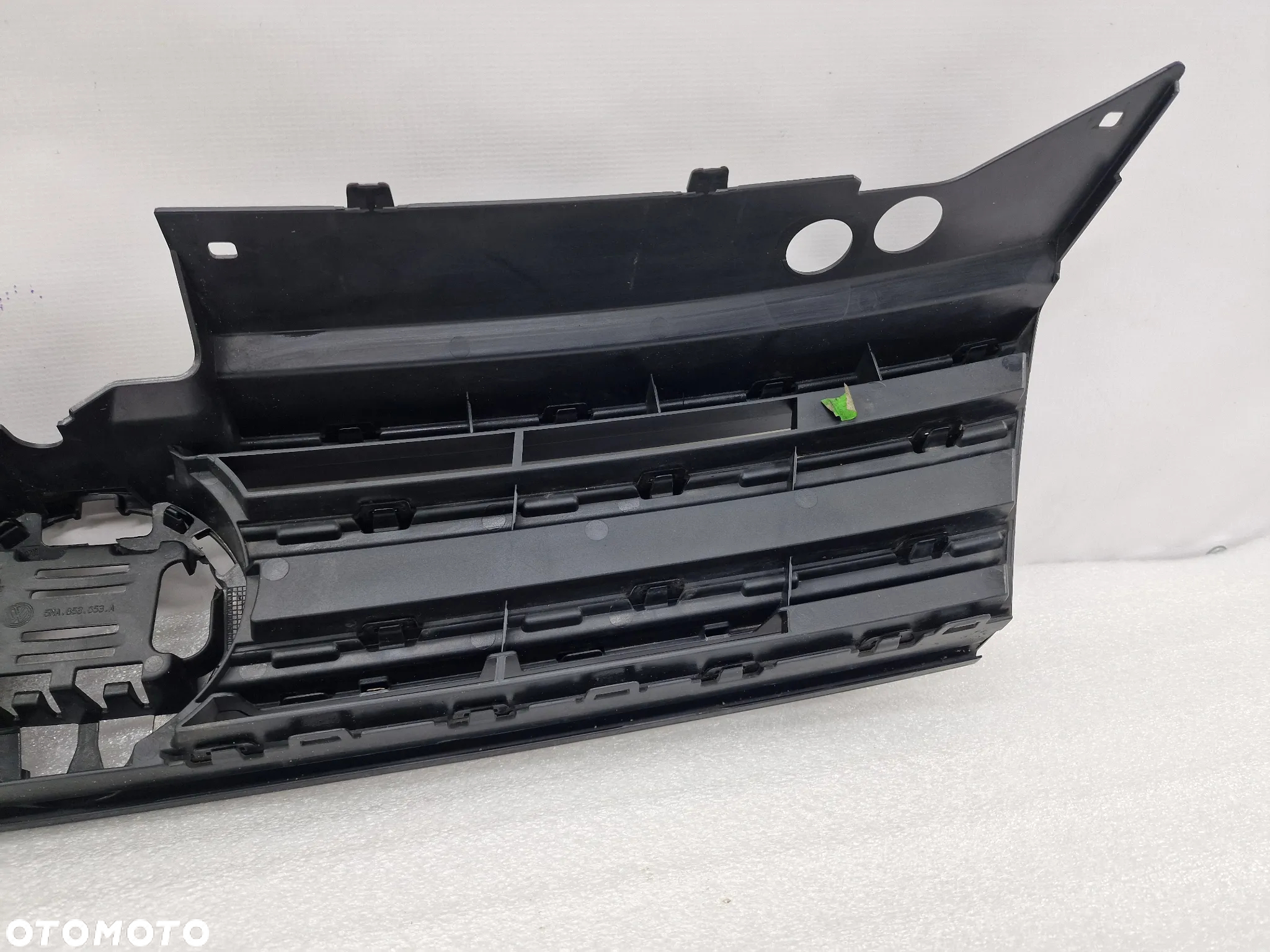 VW TIGUAN II 5NA 16- ATRAPA / GRILL PRZEDNI PRZÓD , NR 5NA853653A , NR AUKCJI GL452 - 17
