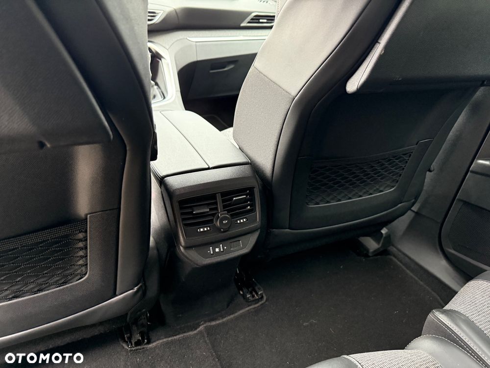 Peugeot 5008 1.2 PureTech Allure Pack S&S - 17