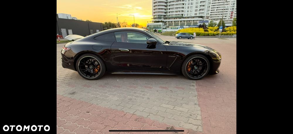 Mercedes-Benz AMG GT 63 4MATIC+ - 8