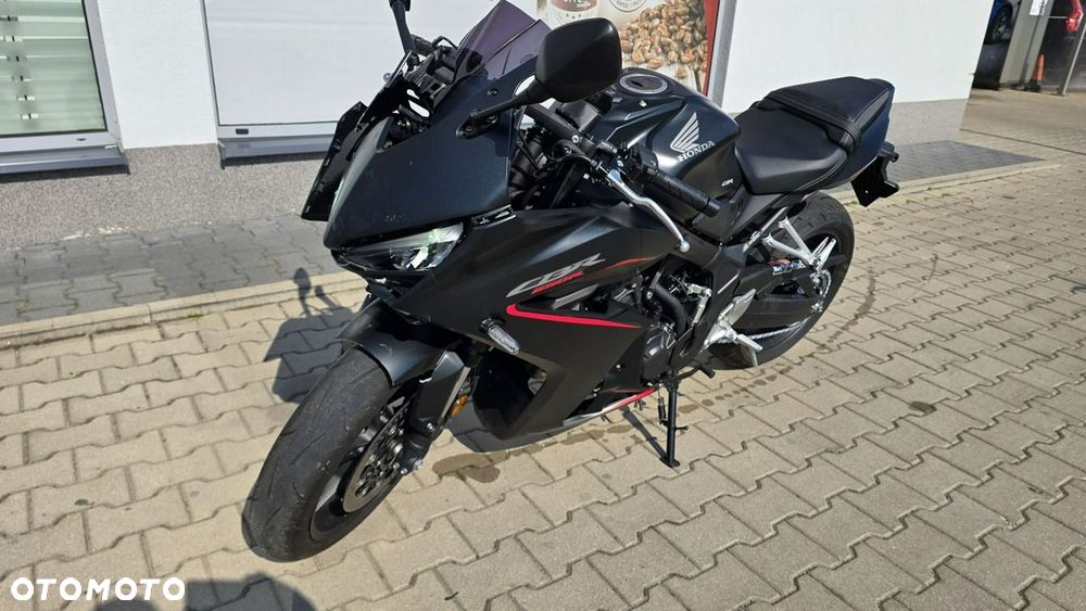 Honda CBR - 1