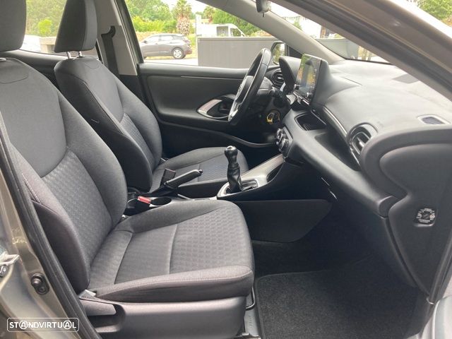 Toyota Yaris 1.0 VVT-i Comfort Plus - 30