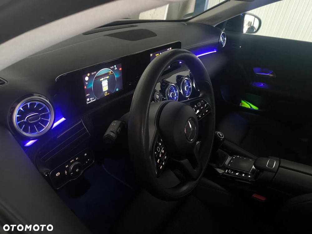 Mercedes-Benz CLA - 19