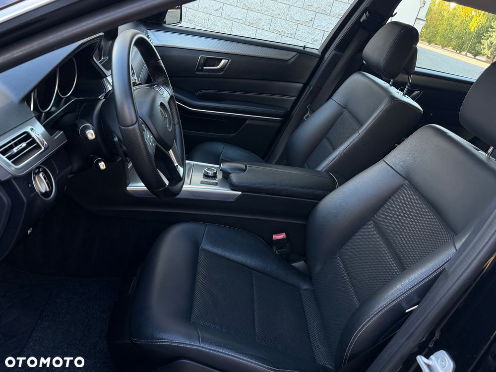 Mercedes-Benz Klasa E 250 BlueTEC 4Matic 7G-TRONIC Avantgarde - 26