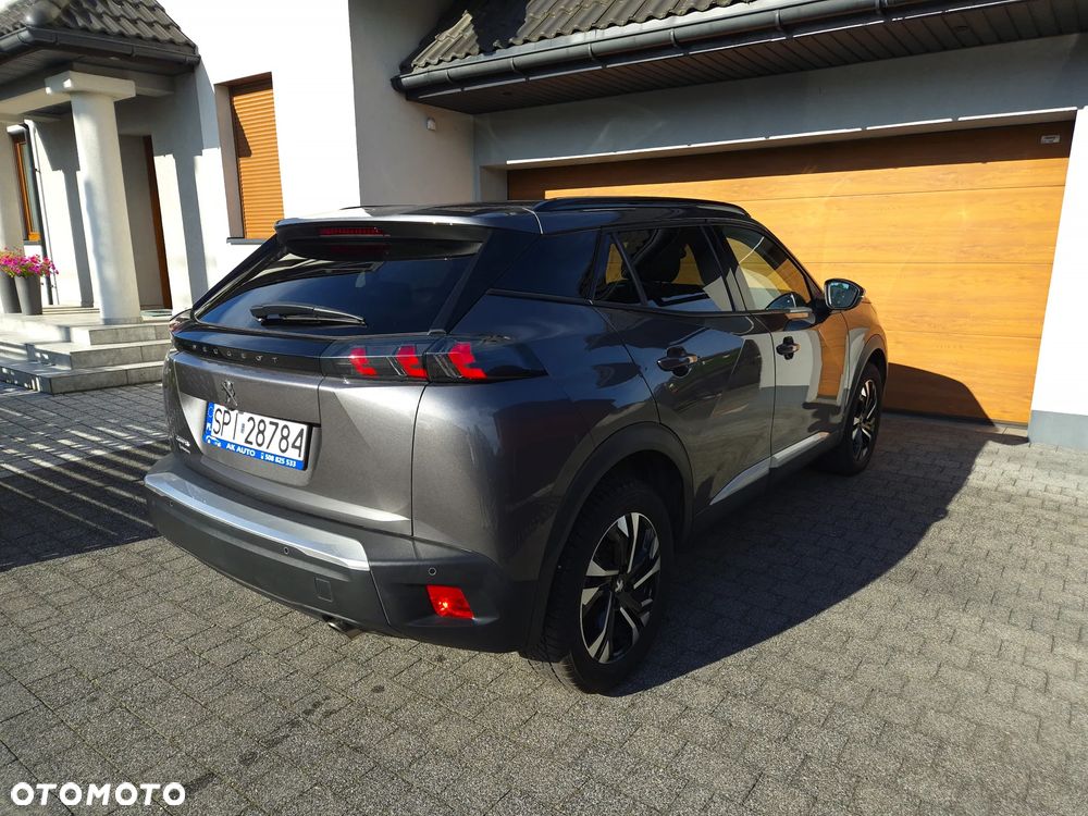 Peugeot 2008 BlueHDi 130 Allure S&S EAT8 - 13