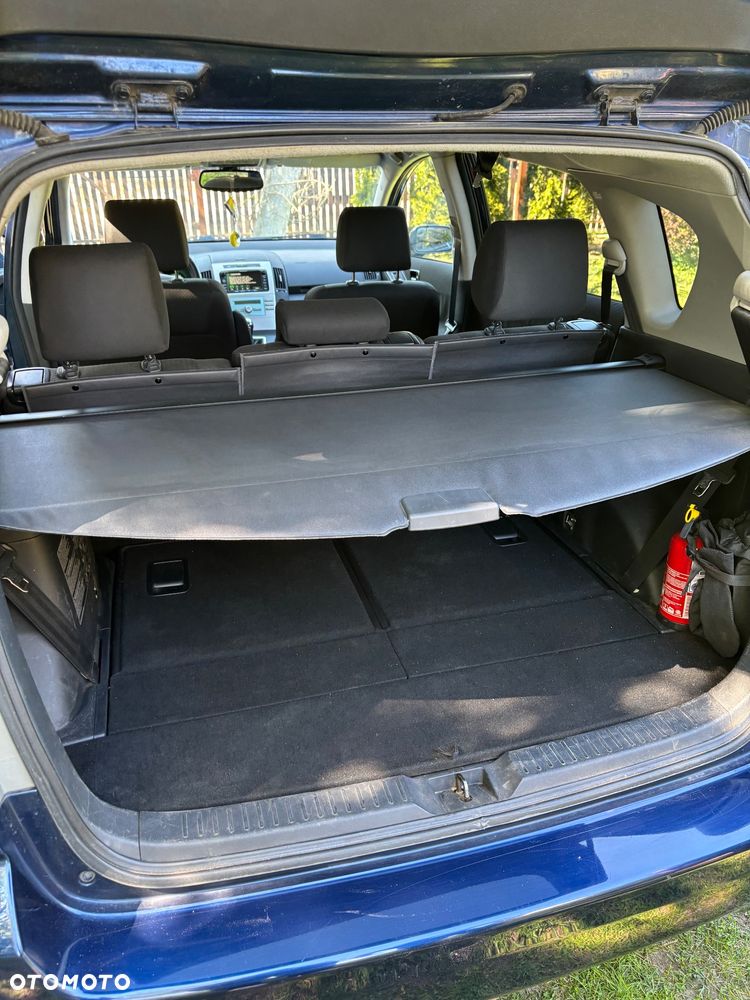 Toyota Corolla Verso 1.8 Sportschau Edition - 13