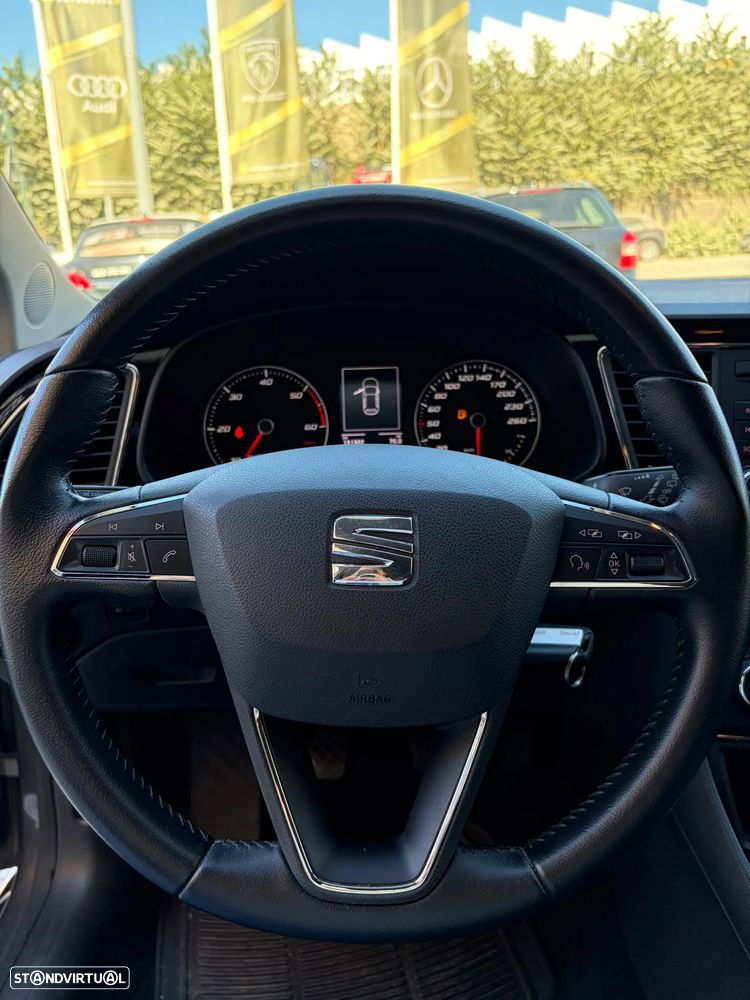 SEAT Leon 1.6 TDI DPF S&S Style - 17