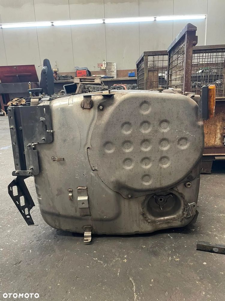 Scania R450 DC13 Katalizator z wkładami Euro 6 - 2