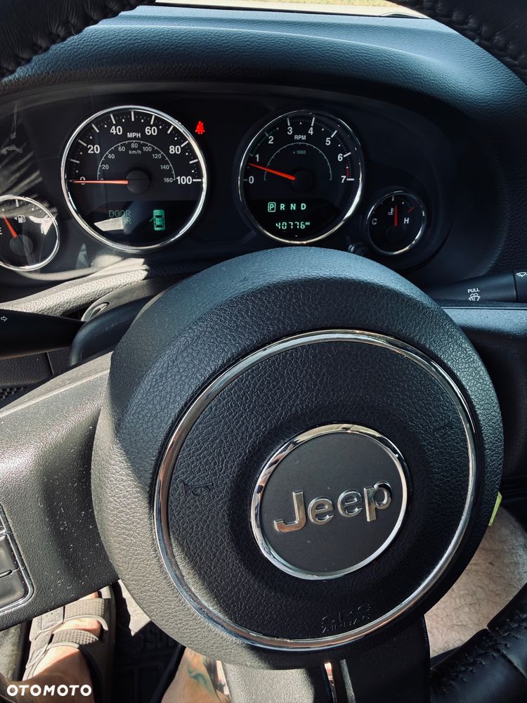 Jeep Wrangler - 21