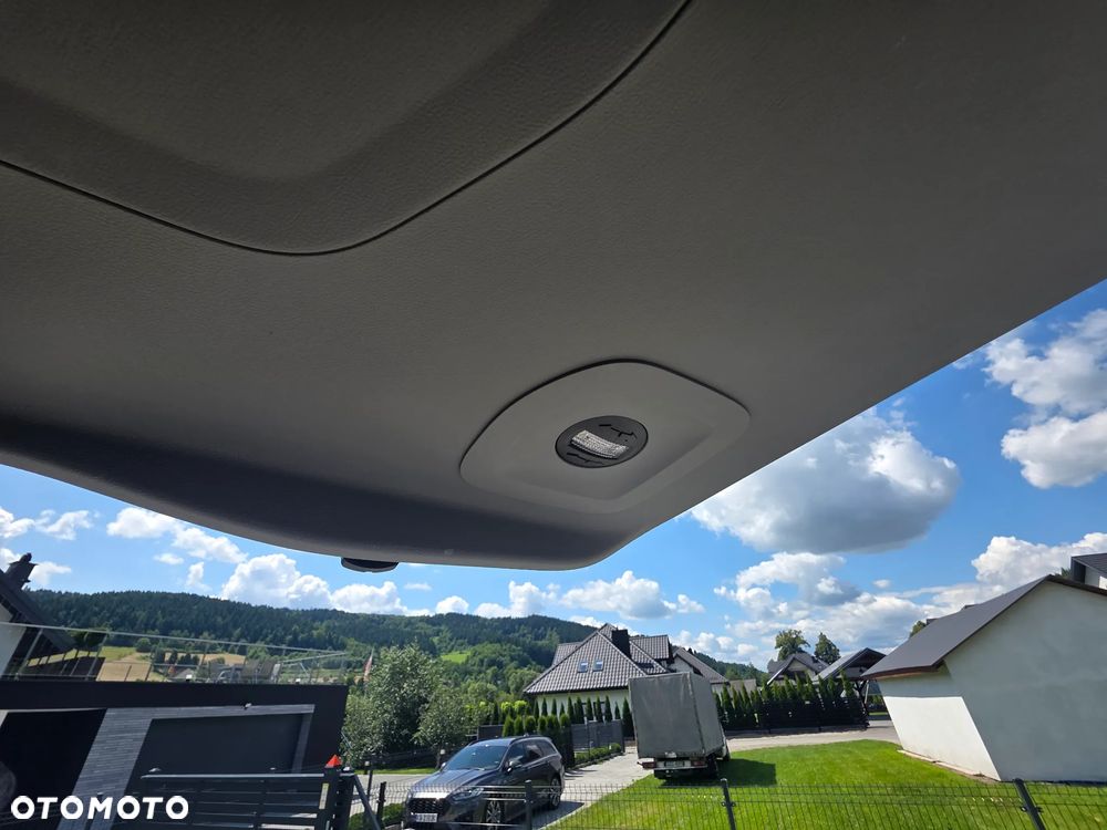 Ford Tourneo Custom 320 L1H1 VA Autm Sport - 20