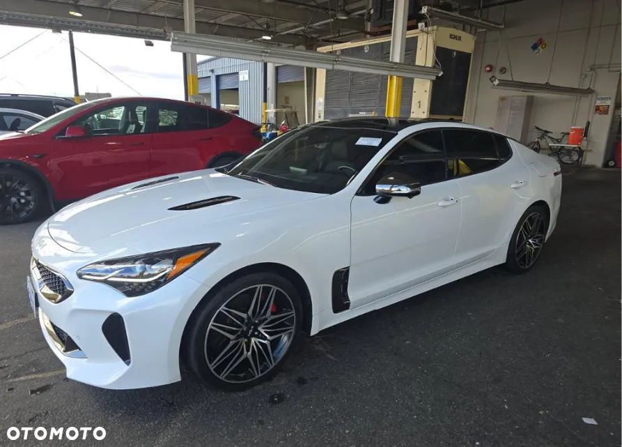 Kia Stinger 3.3 T-GDI V6 GT AWD - 1