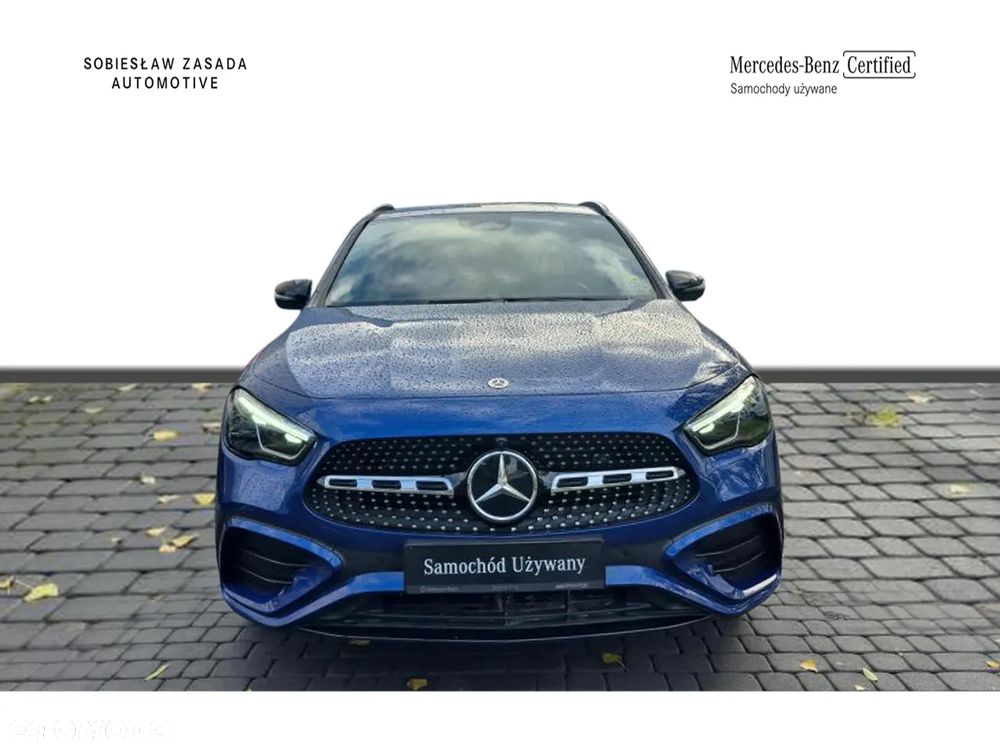 Mercedes-Benz GLA 200 AMG Line - 8