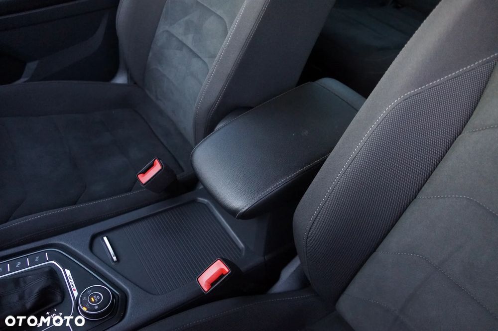 Volkswagen Tiguan 2.0 TDI SCR 4MOTION DSG Highline - 22