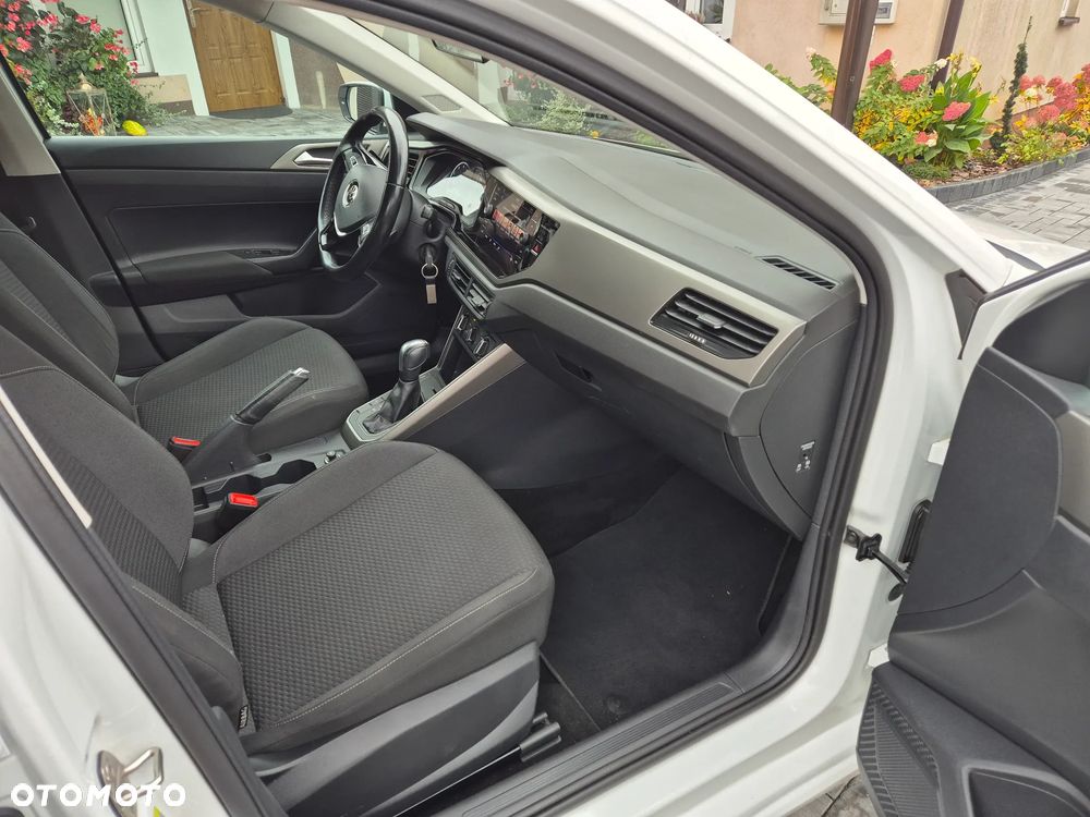 Volkswagen Polo - 5