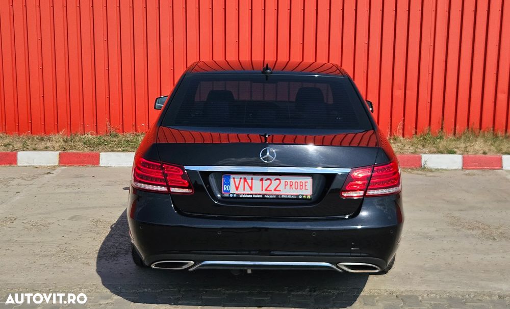 Mercedes-Benz E 200 7G-TRONIC - 14