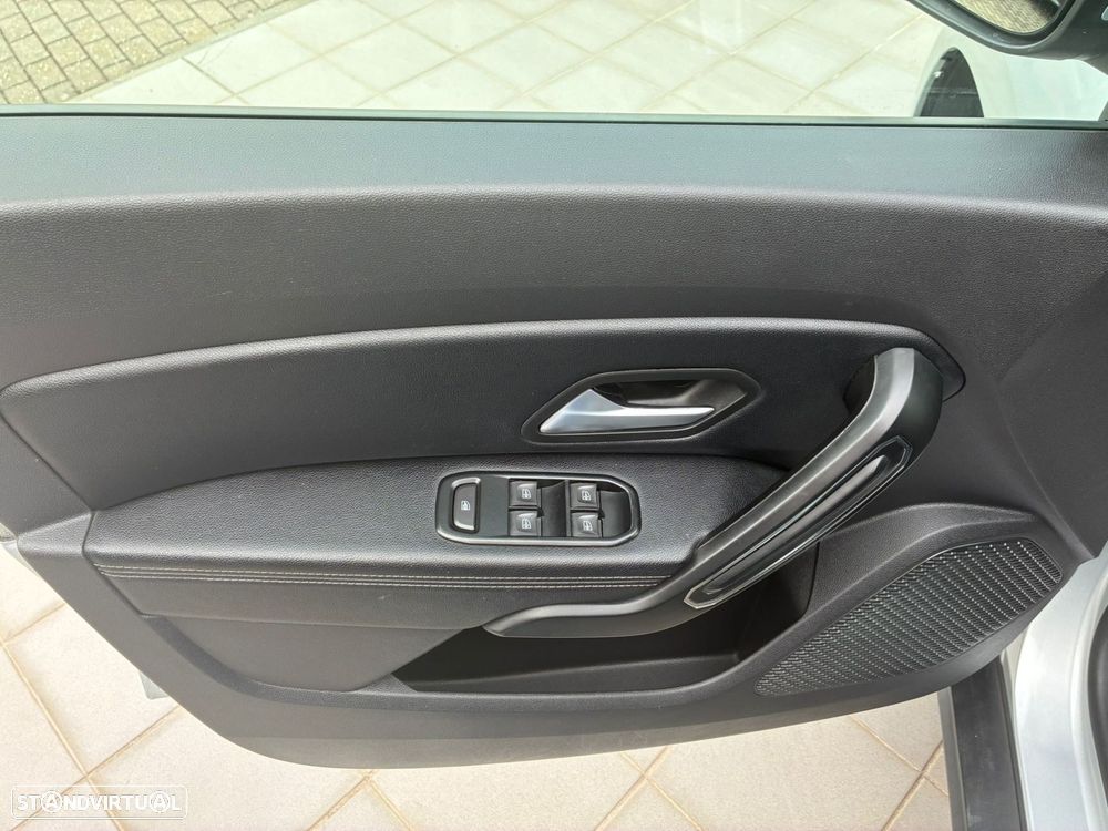 Dacia Duster 1.3 TCe Prestige EDC - 10