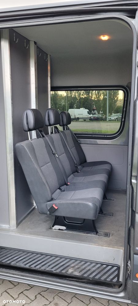 Mercedes-Benz Sprinter - 15