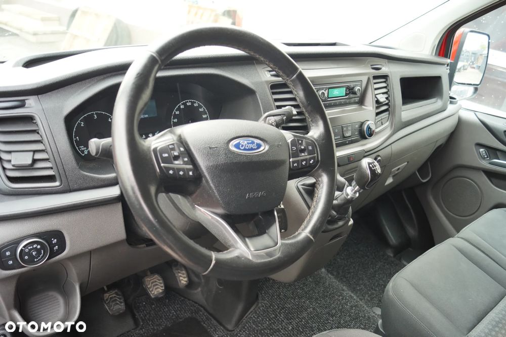 Ford Transit Custom - 23