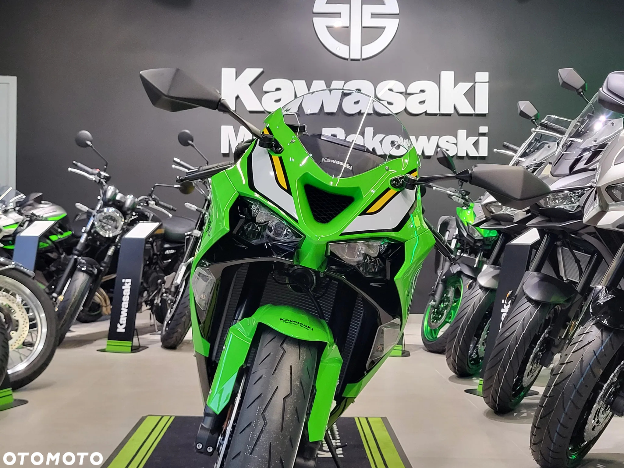 Kawasaki ZX - 9