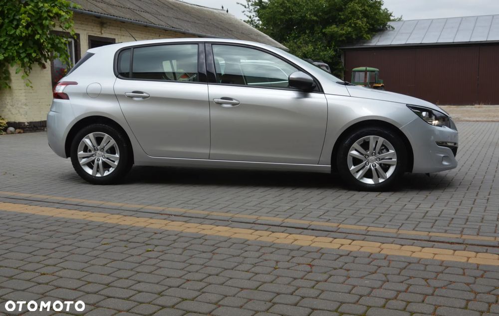 Peugeot 308 - 9