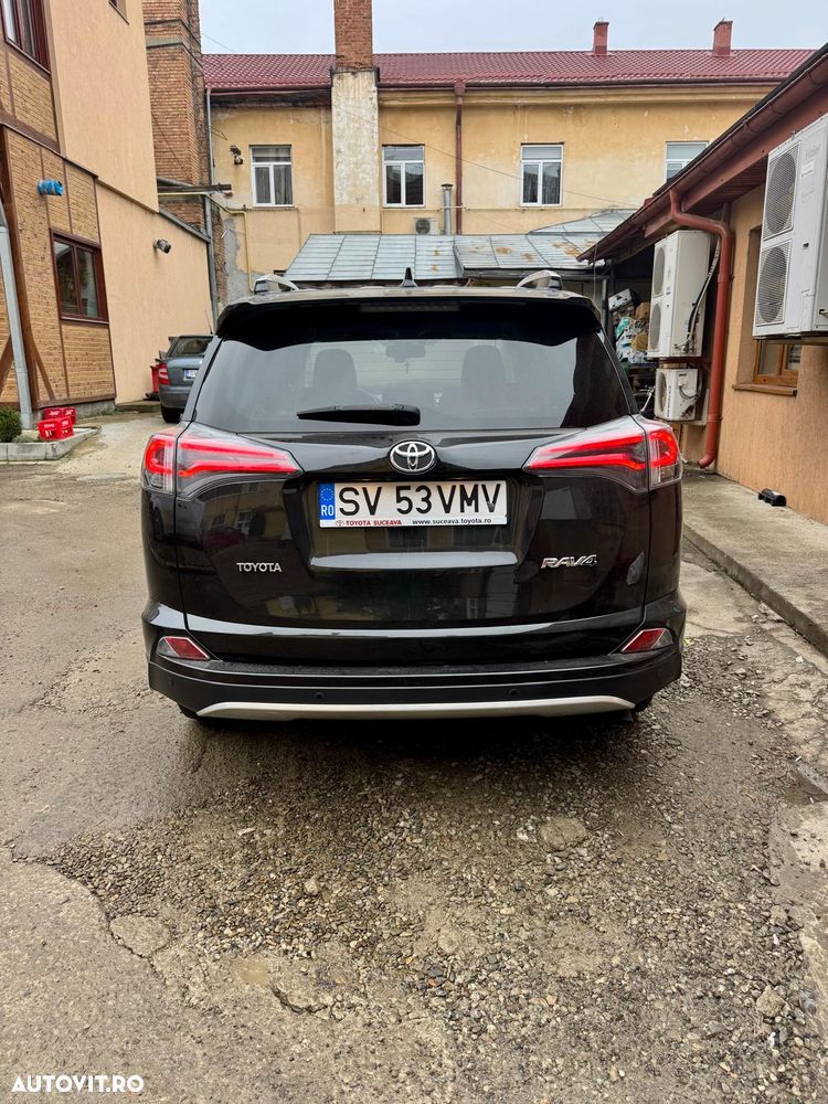 Toyota RAV4 2.0 D-4D 4x2 Start-Stop Executive - 11