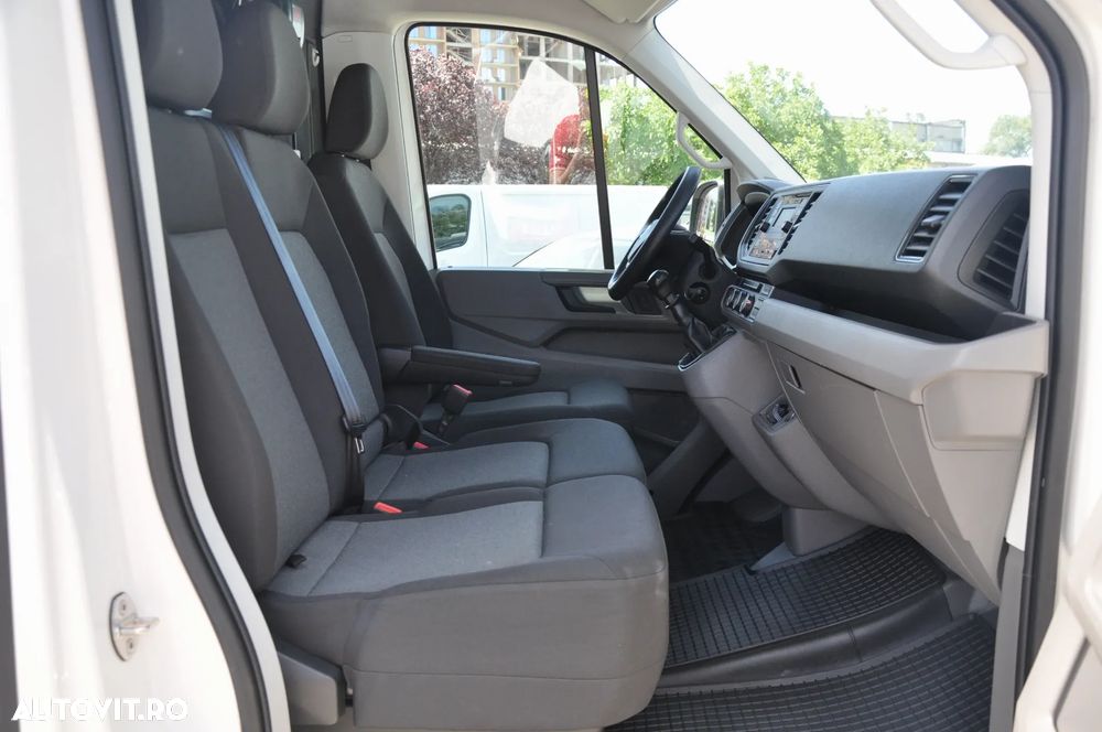 Volkswagen Crafter - 12