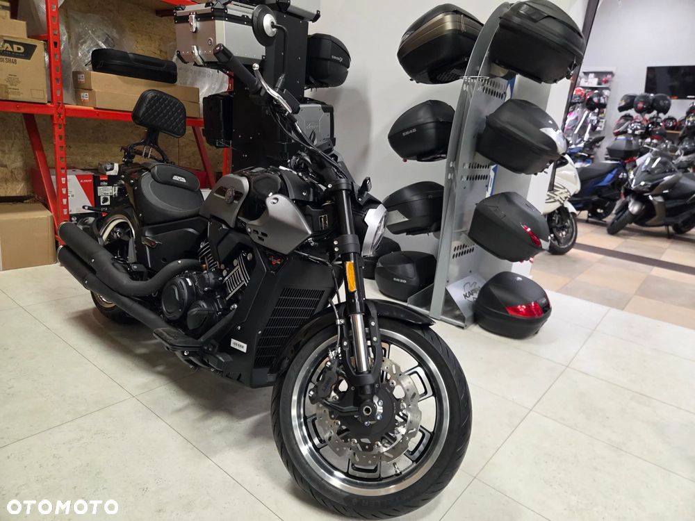 Morbidelli C1002V - 3