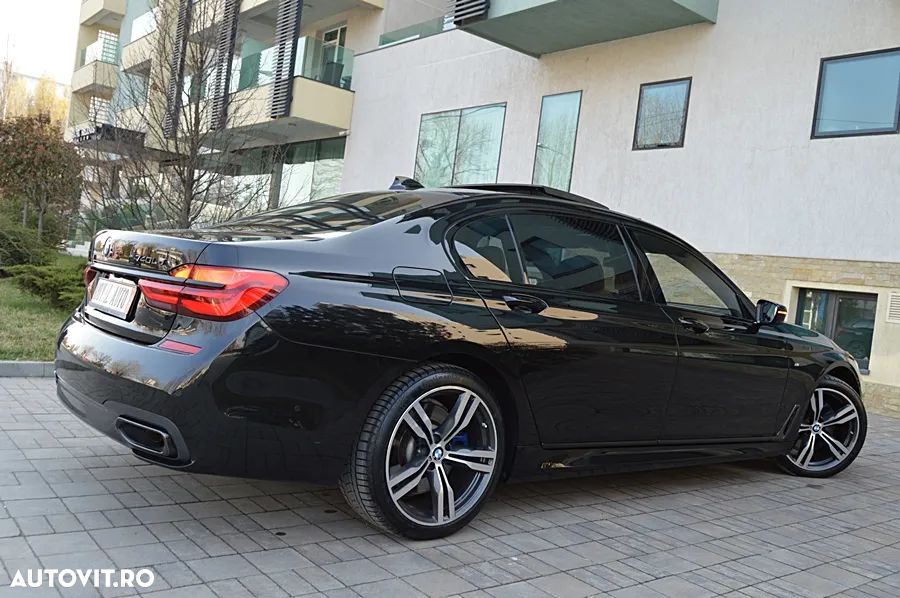 BMW Seria 7 740Ld xDrive - 25