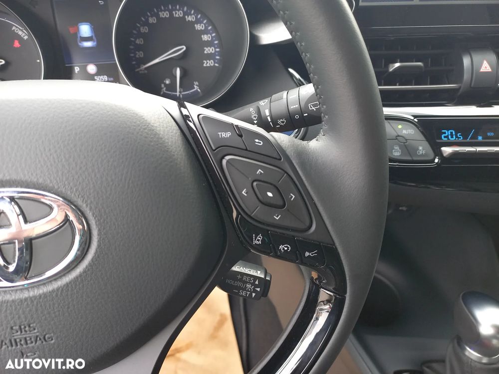 Toyota C-HR 1.8 HSD 122 CP 4x2 CVT Core - 12